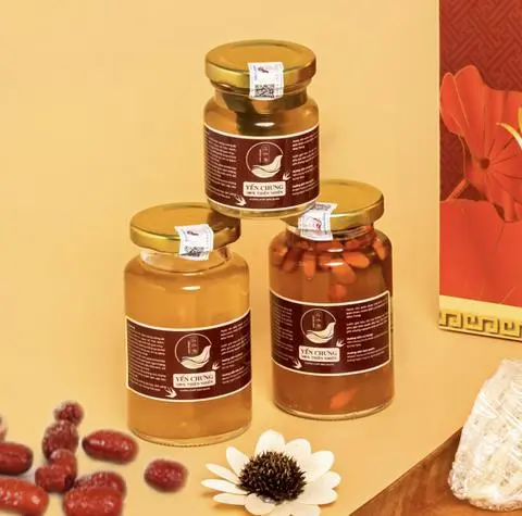 Hình ảnh Yến chưng đại bổ - sâm, kỷ tử, táo đỏ