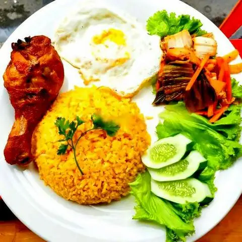 Hình ảnh CƠM ĐÙI+ ỐP LA