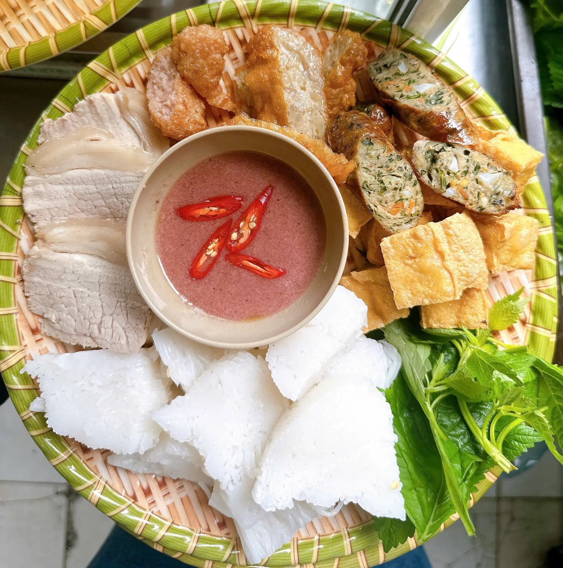 Hình ảnh Bún đậu mẹt đặc biệt