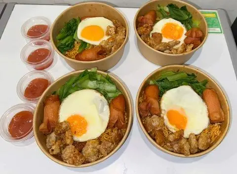 Hình ảnh Mì trộn Full topping