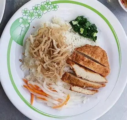 Hình ảnh Cơm Tấm- Chả Cá - Bì Trộn