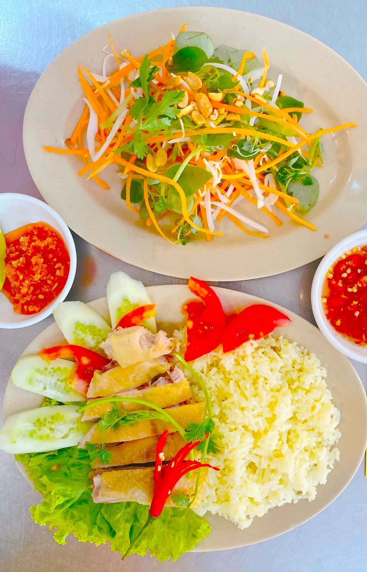 Hình ảnh cơm gà chặt