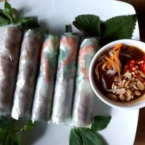 Hình ảnh Gỏi cuốn tôm thịt - bì thịt trộn thính - ngẫu nhiên - 5 cuốn mắm nêm