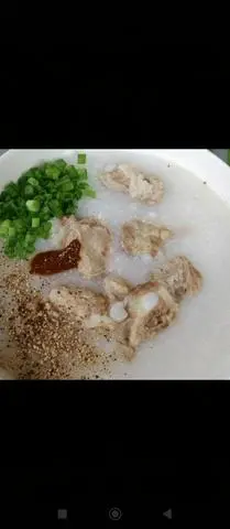 Hình ảnh Cháo sườn sụn thêm đậu xanh