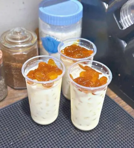 Hình ảnh Sữa tươi thốt nốt rim