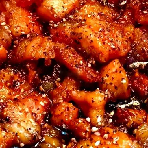 Hình ảnh Cơm thịt kho tiêu