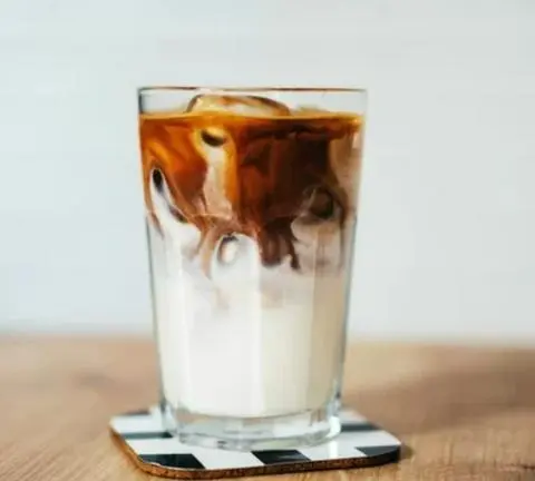 Hình ảnh Sữa tươi cà phê 