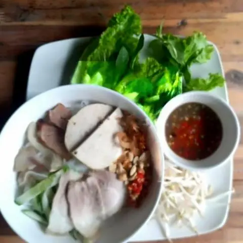 Hình ảnh Bún trộn - mắm nêm