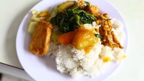 Hình ảnh Cơm Thập Cẩm Chay