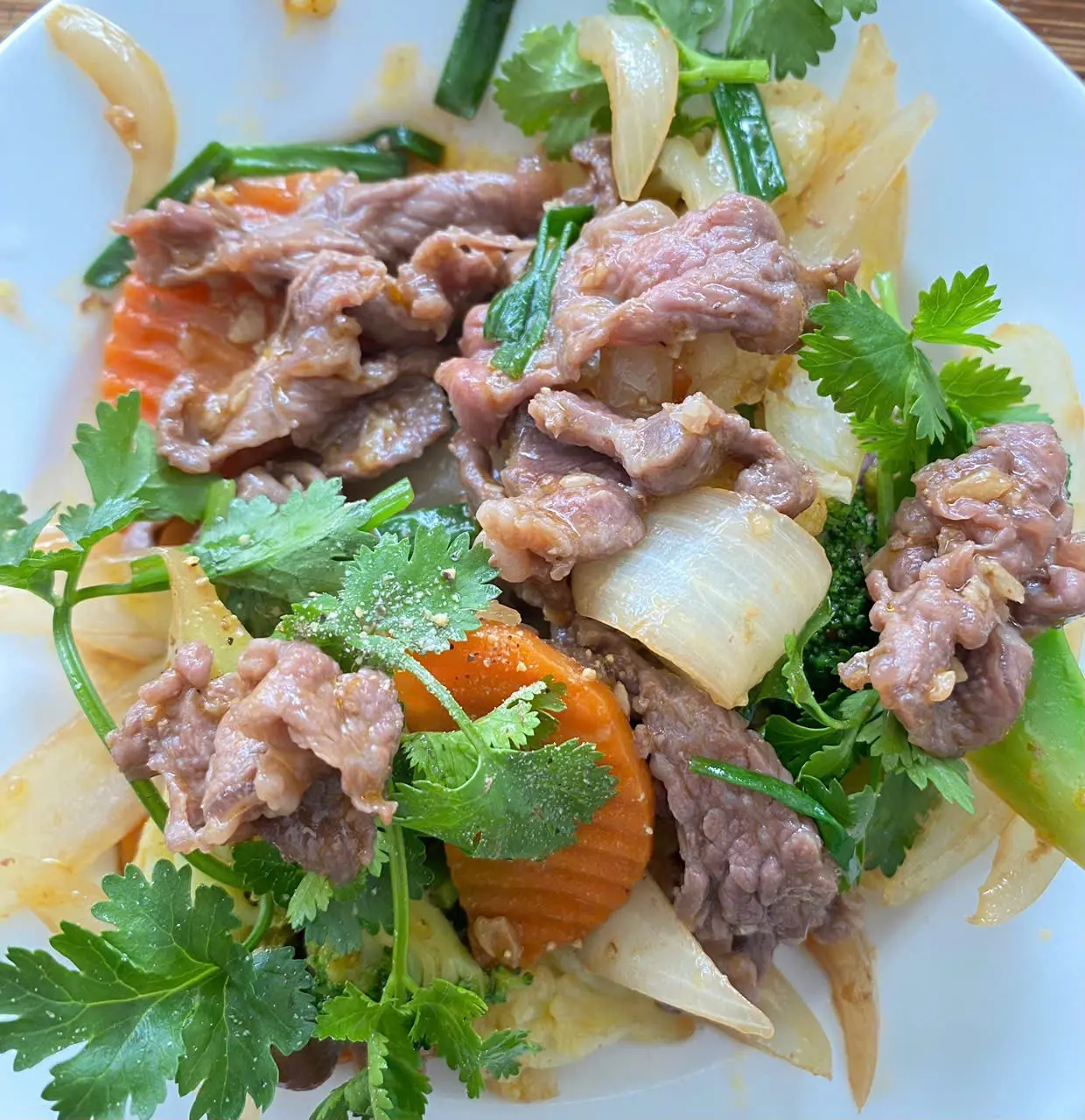 Hình ảnh Phần bò xào bông cải