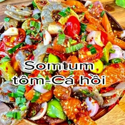 Hình ảnh Somtum tôm - cá hồi