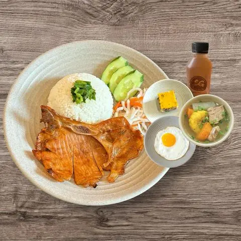 Hình ảnh Combo sườn chả trứng - canh - nước