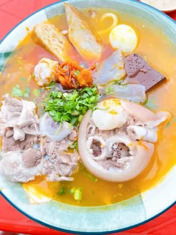 Hình ảnh Bánh canh đặc biệt - xương nạc