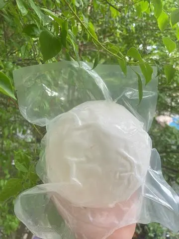 Hình ảnh DỪA SÁP CẤP ĐÔNG 800-1KG (rã đông hoàn toàn hãy ăn là sẽ ngon)