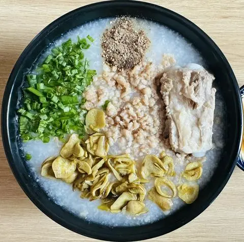 Hình ảnh Cháo sườn nấm rơm