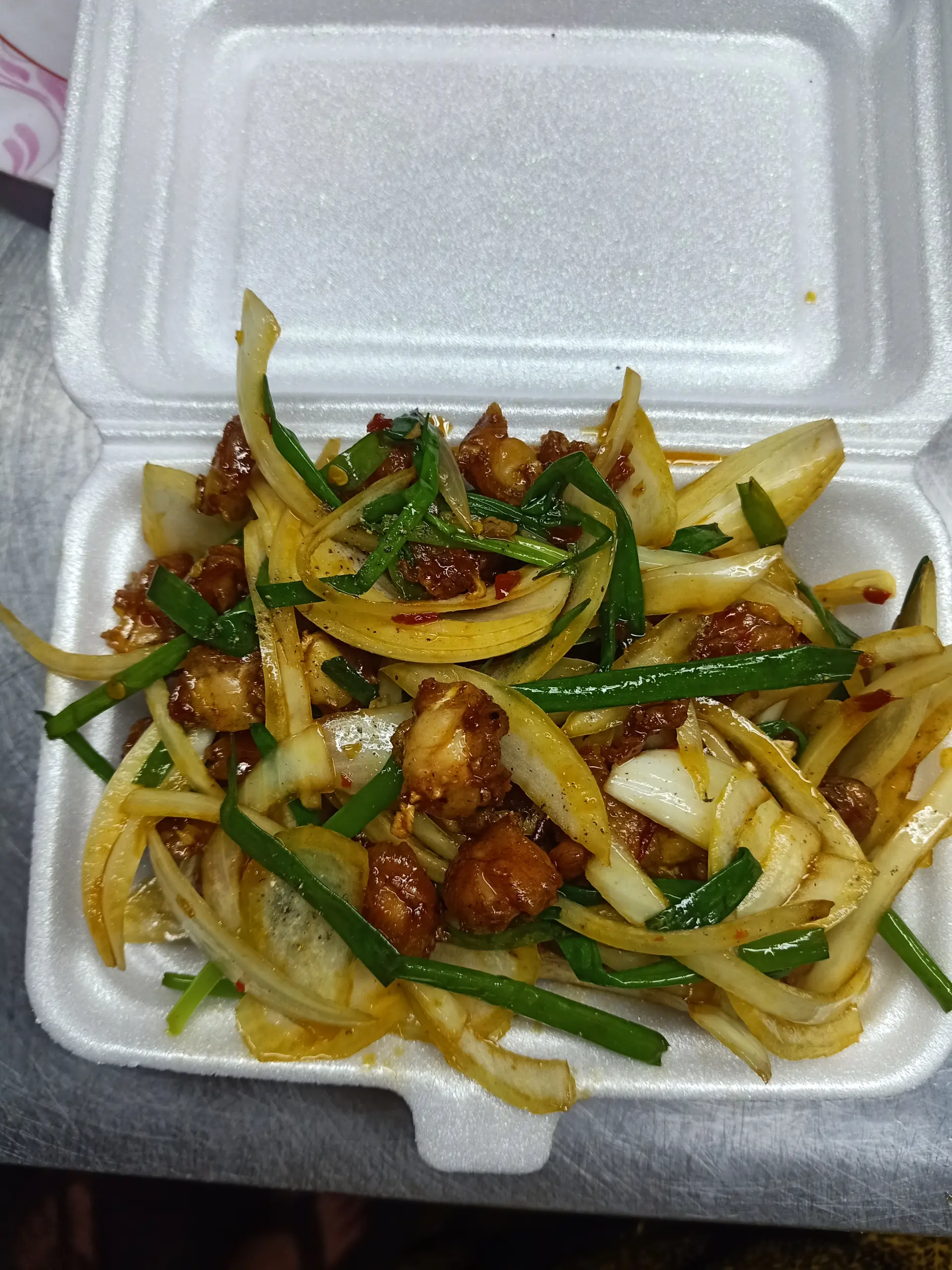 Hình ảnh Sụn gà rang muối