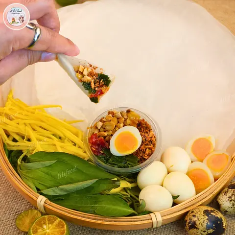 Hình ảnh Bánh Dẻo Chấm Mỡ Hành Muối Tôm Đậu - 3 Trứng Cút