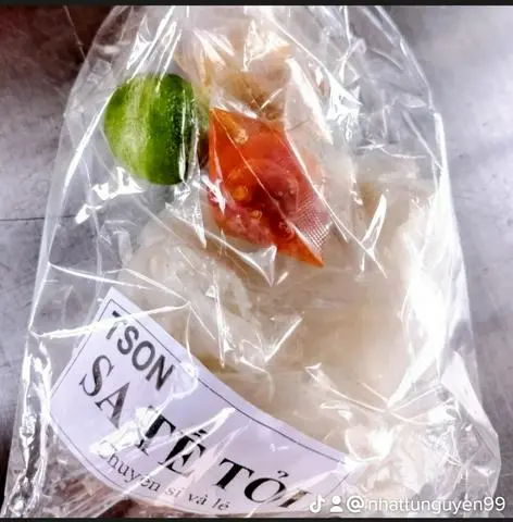 Hình ảnh Bánh tráng sa tế tỏi