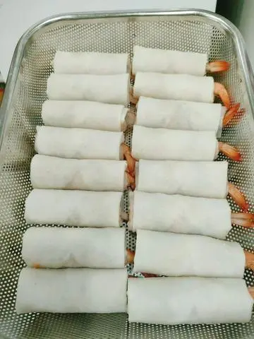 Hình ảnh Chả giò con tôm