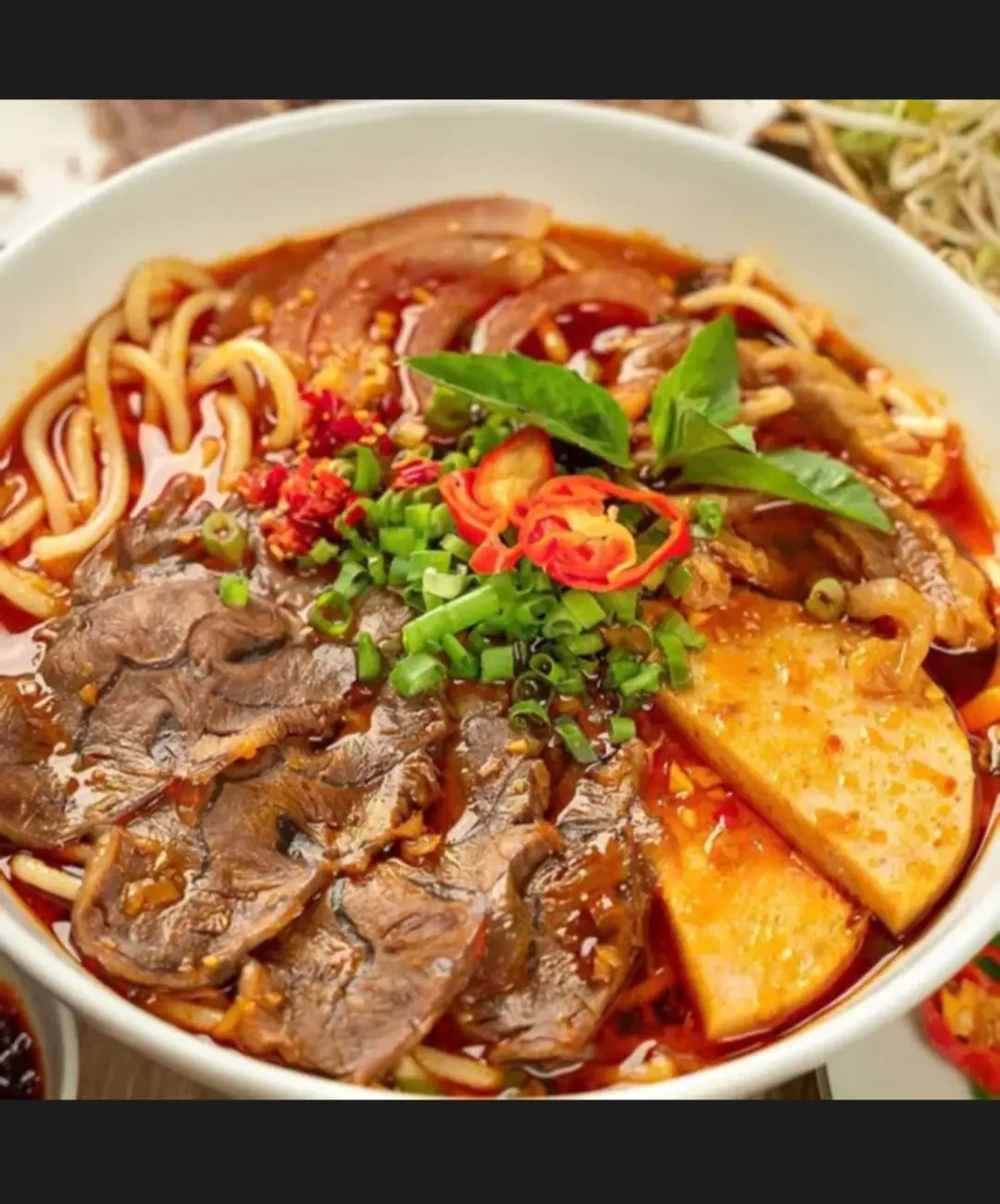 Hình ảnh bún bò bắp chả bò viên