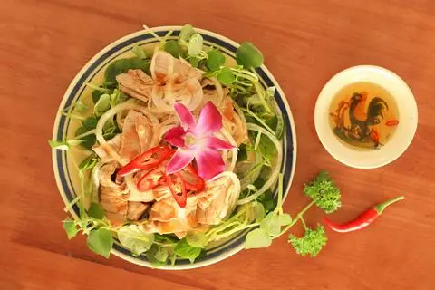 Hình ảnh Gỏi bò càng cua