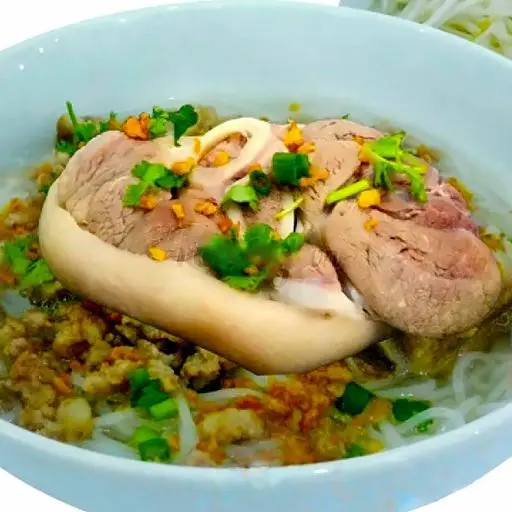 Hình ảnh Bánh canh giò heo