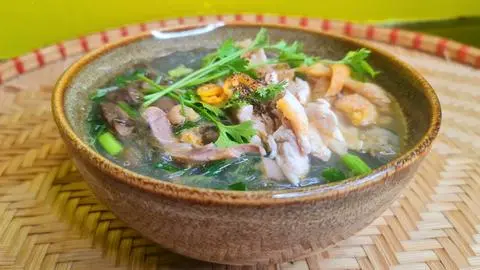 Hình ảnh miến gà + lòng
