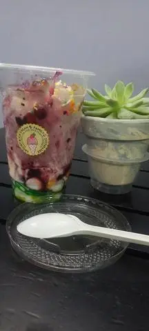Hình ảnh Yaourt Cocktail Việt Quất