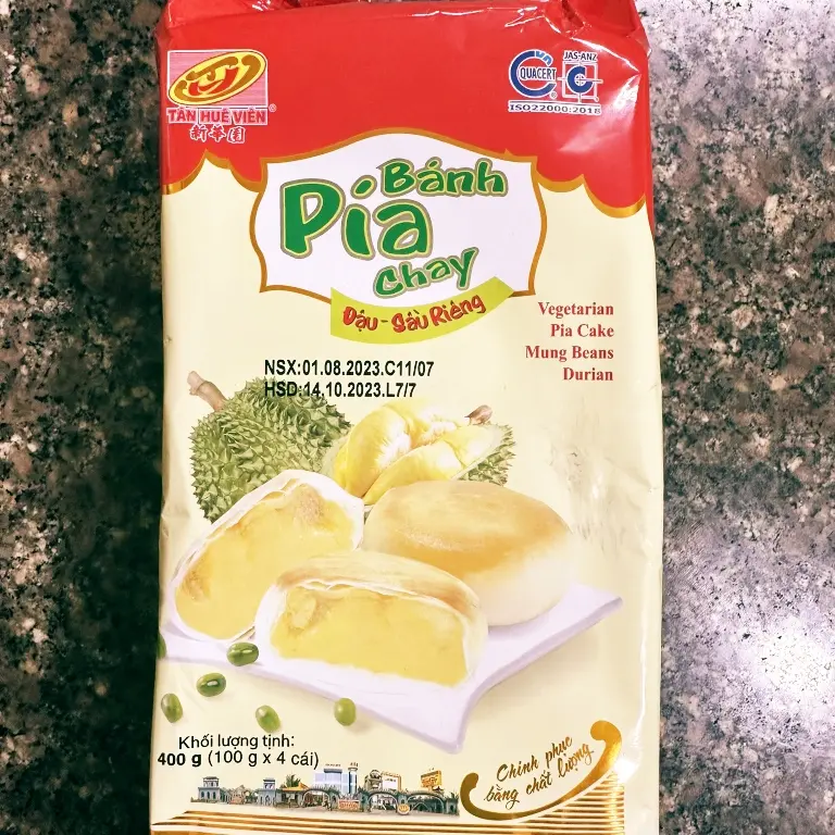 Hình ảnh Bánh pía chay đậu sầu riêng