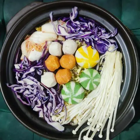 Hình ảnh Mì cay viên thả lẩu  ( tặng 1ly nước ngọt) 