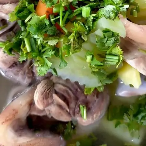 Hình ảnh Cơm canh giò heo hầm