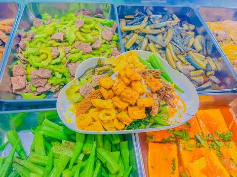 Hình ảnh cơm thập Cẩm + đậu hũ kho tiêu