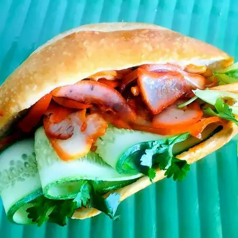 Hình ảnh Bánh mì phá lấu