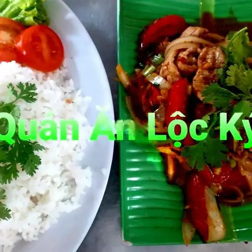 Hình ảnh Cơm trắng bò sốt tiêu xanh