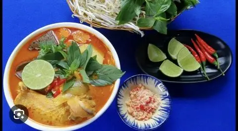 Hình ảnh Cà Ri  Gà + bún 