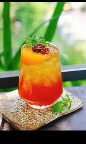 Hình ảnh Lục trà Mơ & anh đào