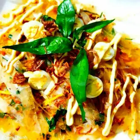 Hình ảnh Bánh tráng trộn bơ