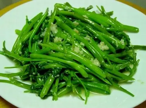 Hình ảnh Rau Muống Xào Tỏi 