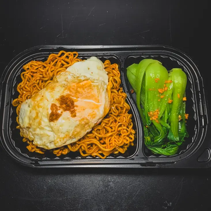 Hình ảnh Mì Trộn Indomie + Trứng