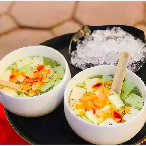 Hình ảnh Chè Khúc Bạch Hạt Đác 