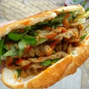 Hình ảnh Bánh mì chả cá Vũng Tàu