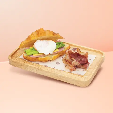 Hình ảnh Croissant Bacon Trứng Chần