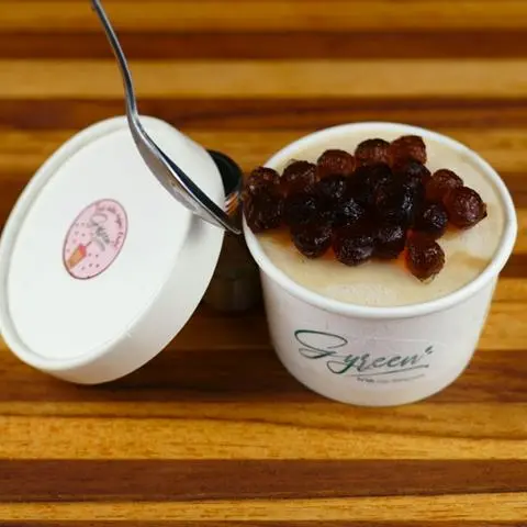 Hình ảnh Kem Trà Sữa Hạt Ngọc Trai - Milk Tea - Size 110 ml