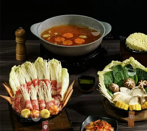 Hình ảnh Lẩu kim chi bò Mỹ