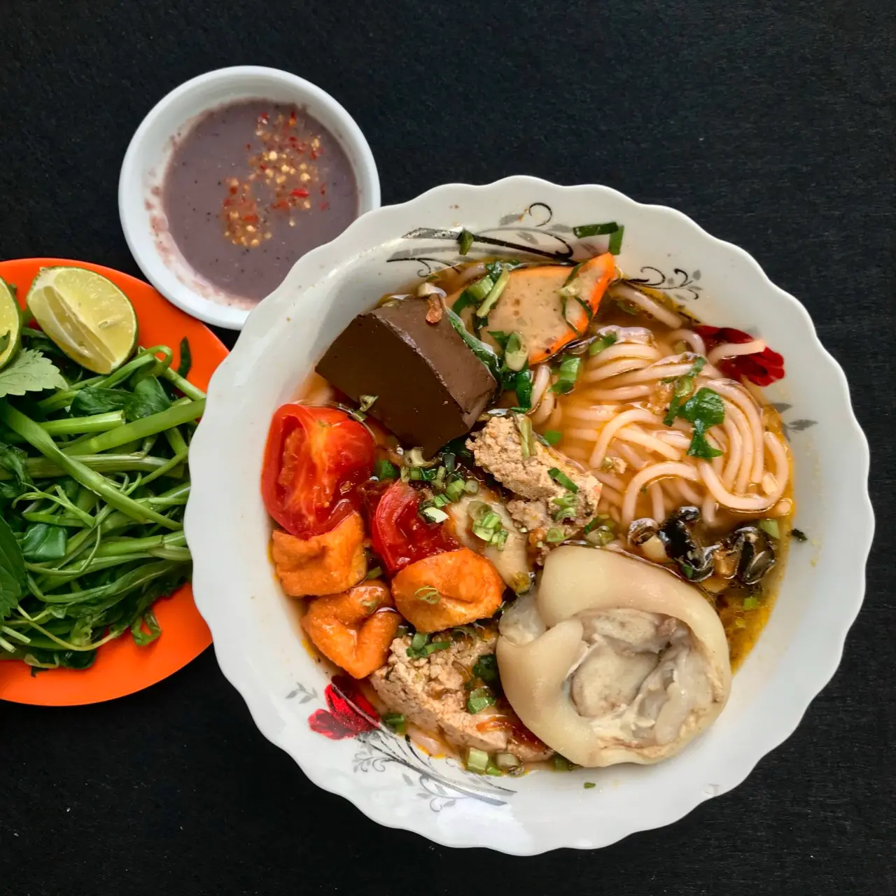 Hình ảnh Canh bún cua ốc
