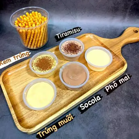 Hình ảnh Bánh que chấm sốt phô mai