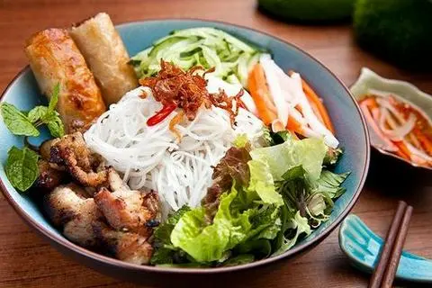 Hình ảnh Bún chả giò