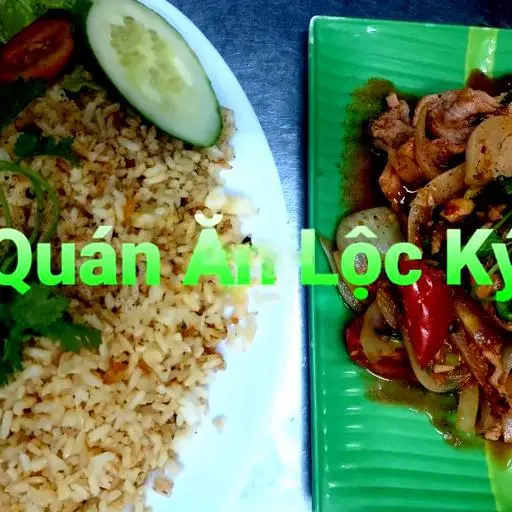 Hình ảnh Cơm chiên bò sốt tiêu xanh