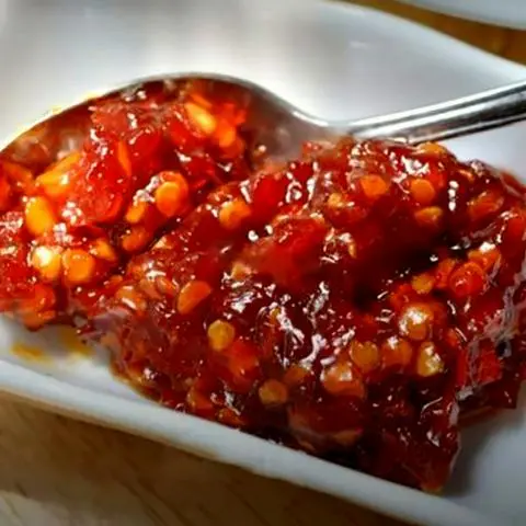 Hình ảnh Tương ớt miền Trung - 500g