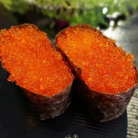 Hình ảnh Gunkan trứng cá Chuồn(Tobiko)(2 viên)